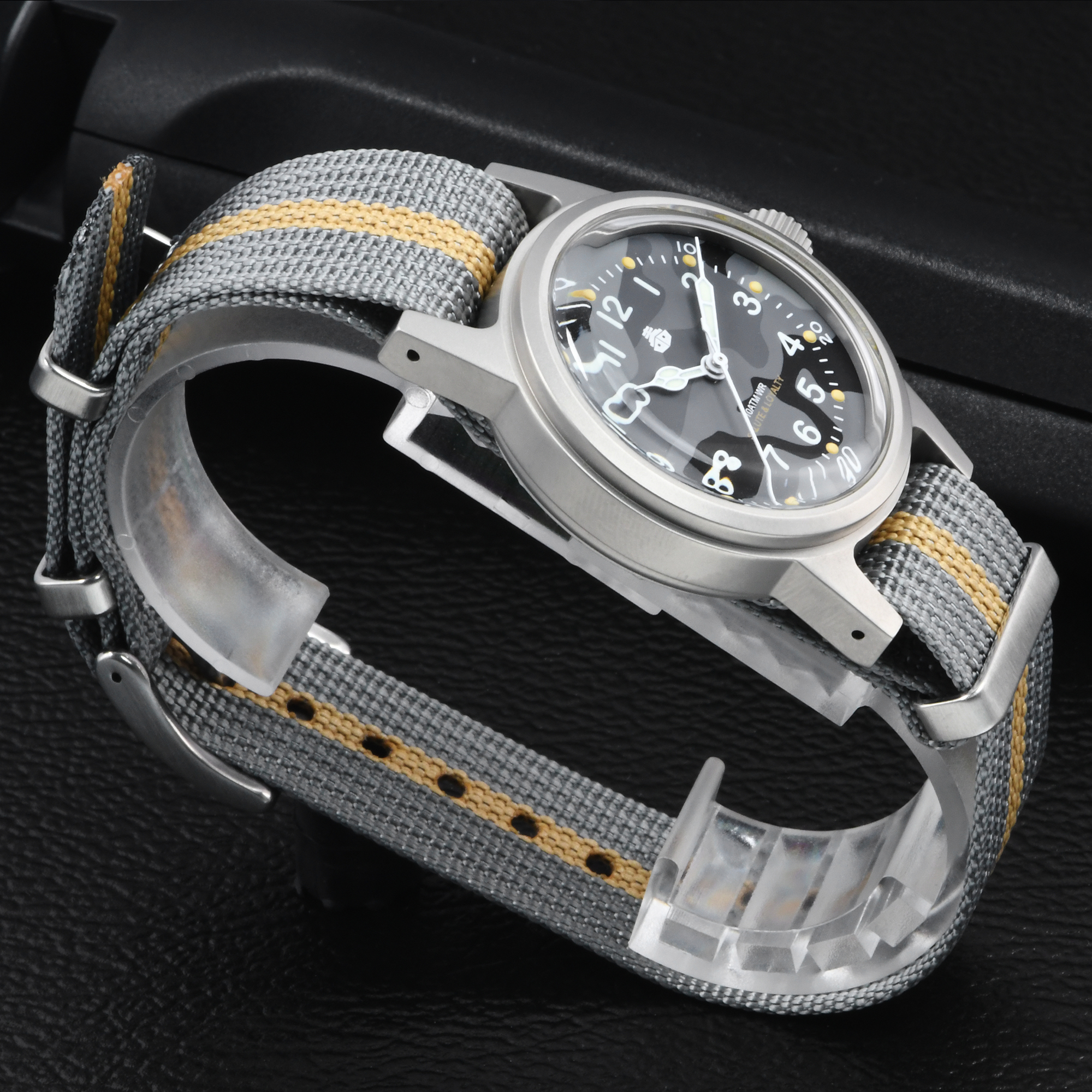 TEKAPO Replica World War II Re - Canvas Strap Watch のレビューと価格