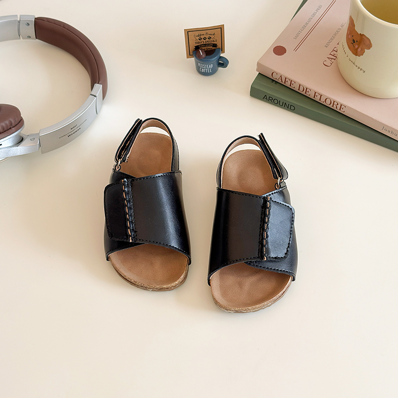 YUYIN Children's Open-Toe Sand - Sport Loop Velcro のレビューと価格